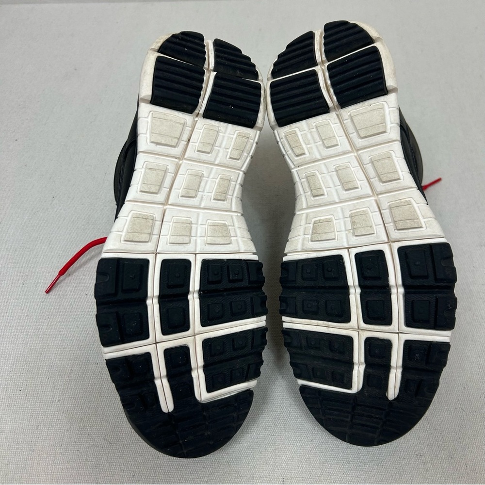 Nike Black and Red High-Top Sneakers - Picture 9 of 11